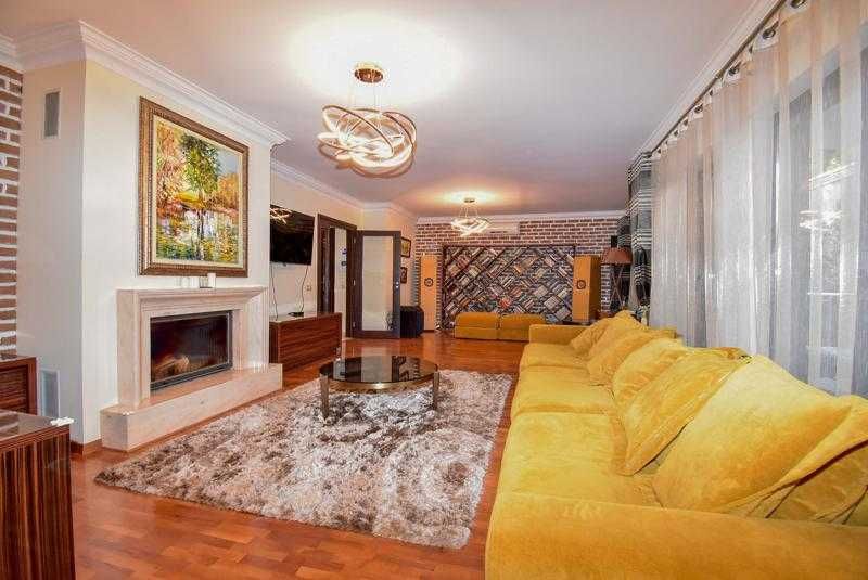 Продаваме Четиристаен Апартамент В Драгалевци.