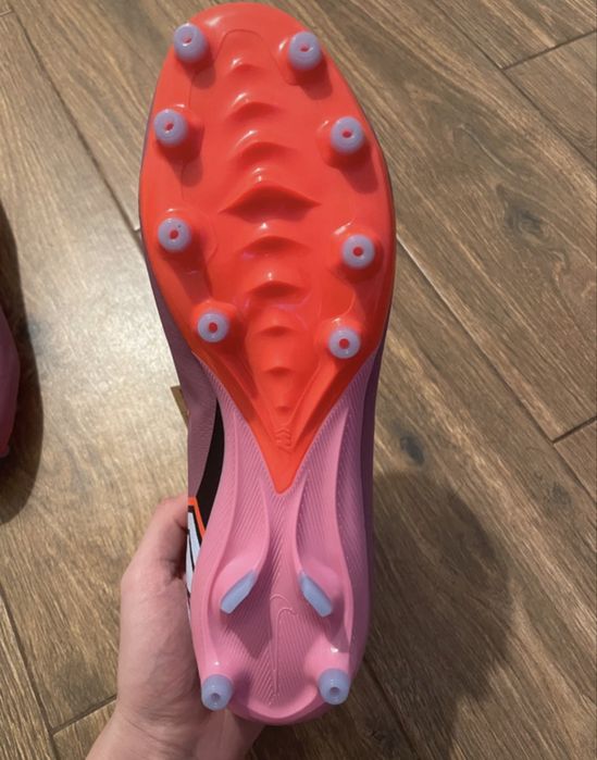 Ghete de fotbal nike