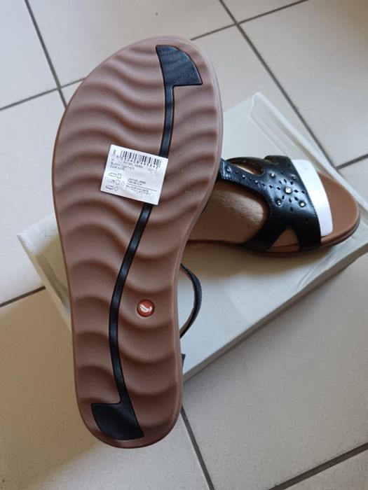 Sandale Clarks noi