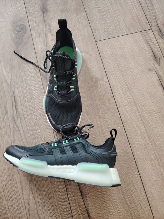 Adidas unisex 39 1/3