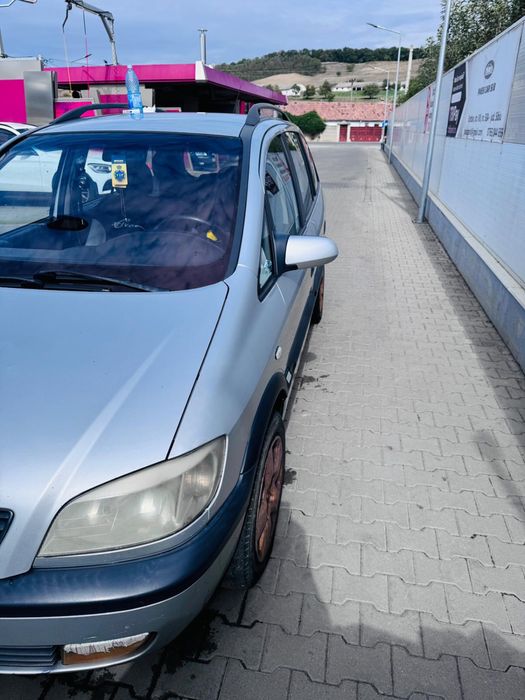 Opel zafira 1.8 cu GPL
