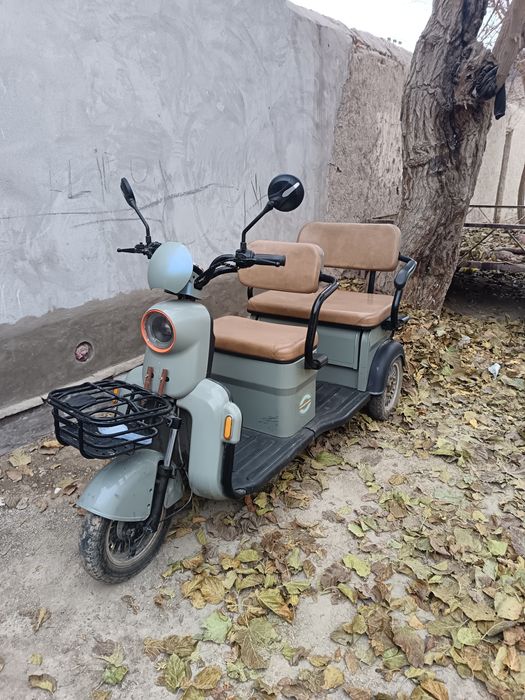 Трицикл сотилади