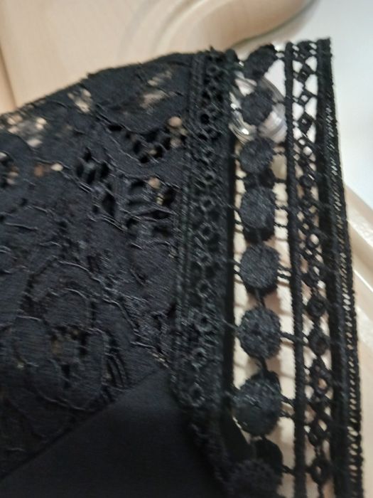 Rochie neagră S -M de calitate