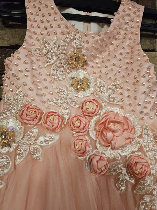 Рокля за малка принцеса.