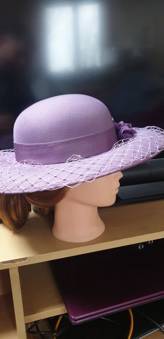 Pălărie mov super elegant