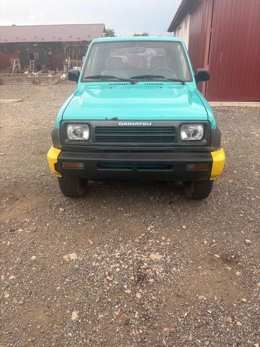 Vand Daihatsu Feroza