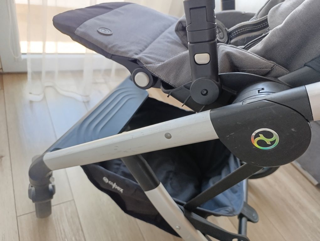 Cybex Balios S Lux 2 в 1 SLV сребриста рама Soho Grey