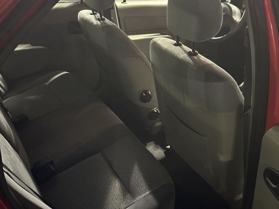 Vand logan 1.6 mpi cu gpl 151.000 km