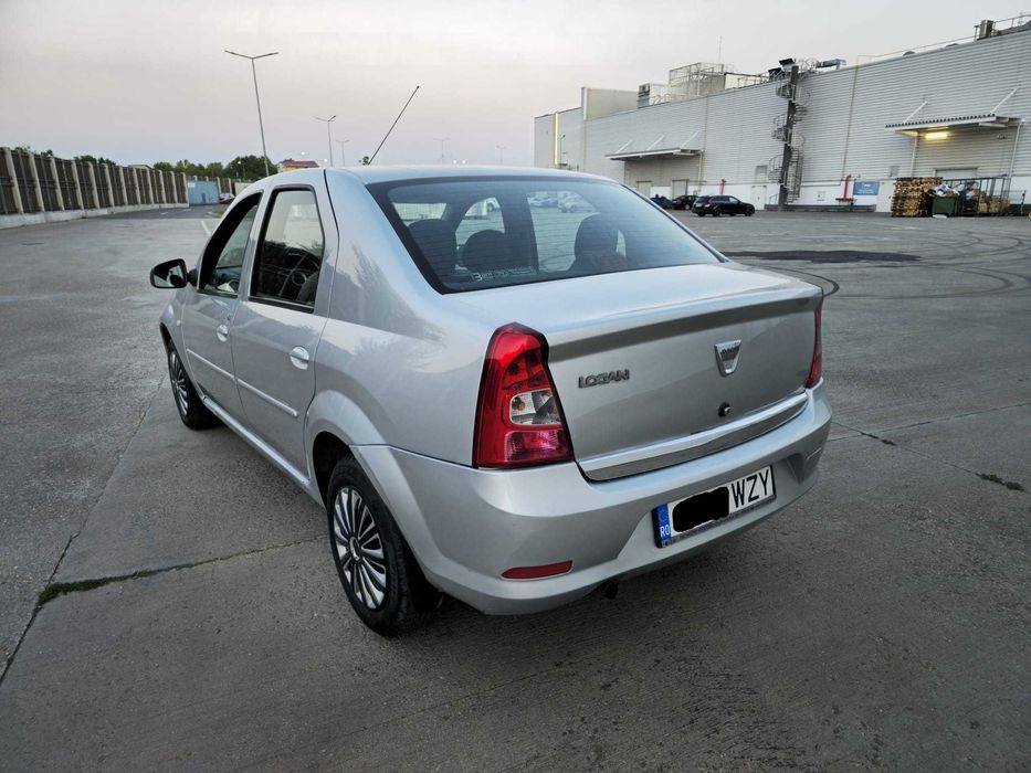 Dacia logan + gpl // 1.6 mpi // euro 5 - full option