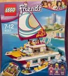 LEGO Friends Croaziera insorita pe catamaran (41317)