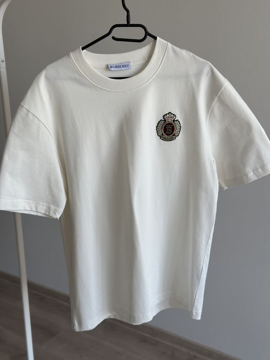 Vand tricou burberry