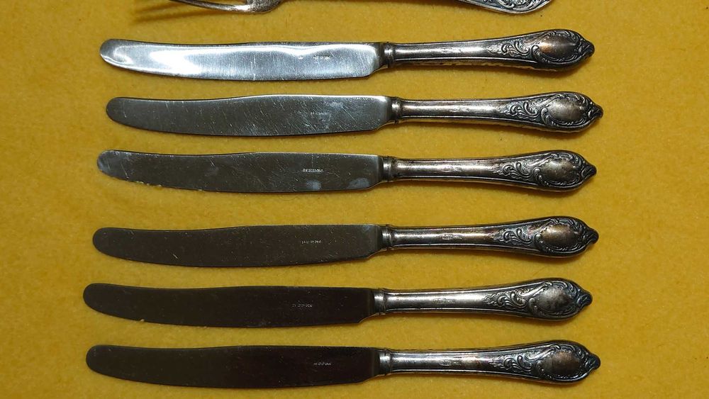 Set tacamuri argintate