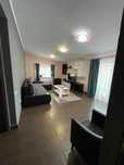 închiriez apartament la casă Baciu