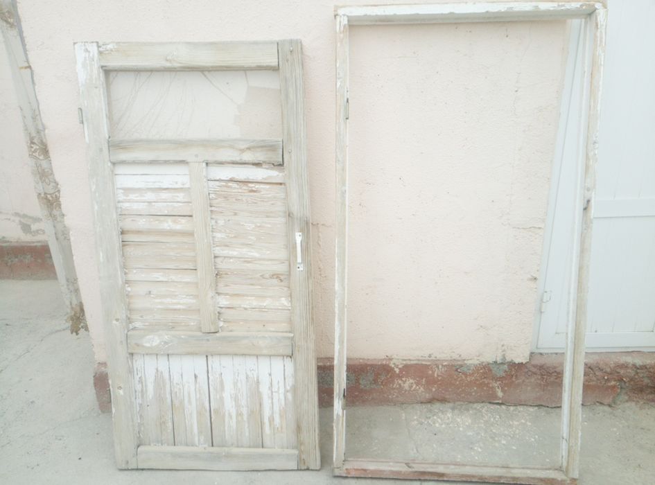 Эшик сотилади ишлаган