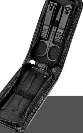 Set manichiura si pedichiura 6 piese – portabil, inox, unisex