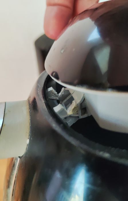 Ретро кана за вода SMEG с дефект