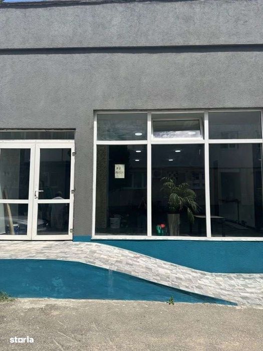 Campina - Spațiu comercial - 79mp - 3200 Lei/Luna