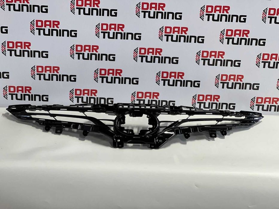 Решетка радиатора Camry 75