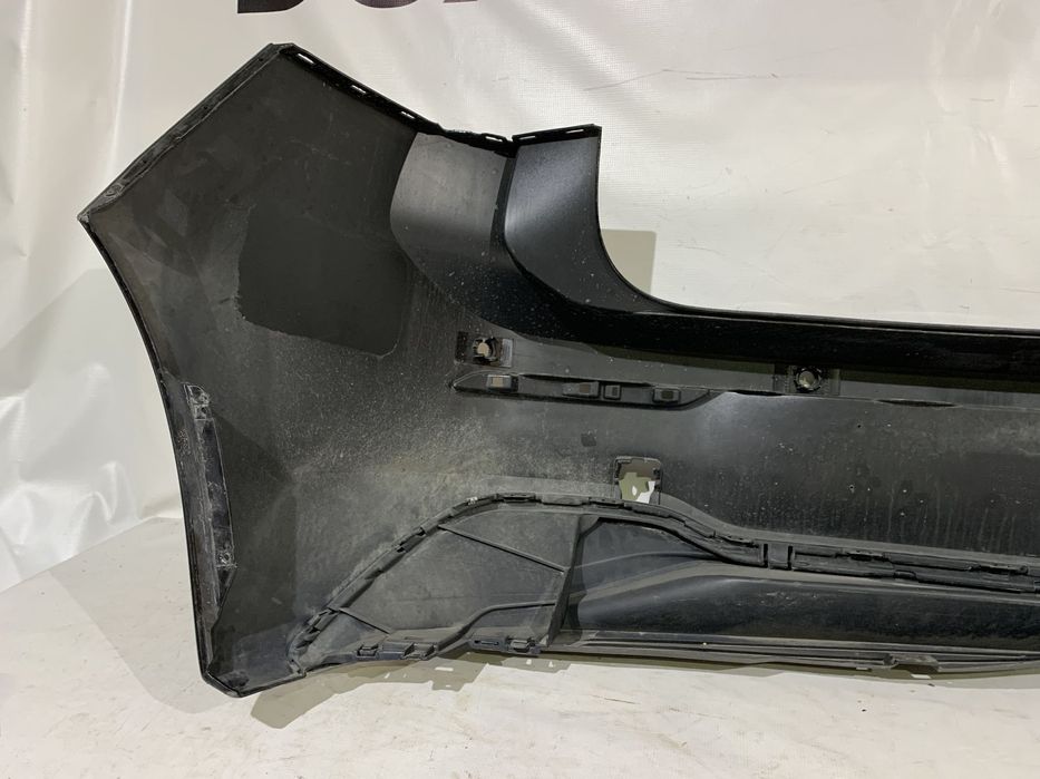 Bara spate VW Golf 8 hatchback, 2020, 2021, 2022, 2023, cod origine OE 5H6807421C