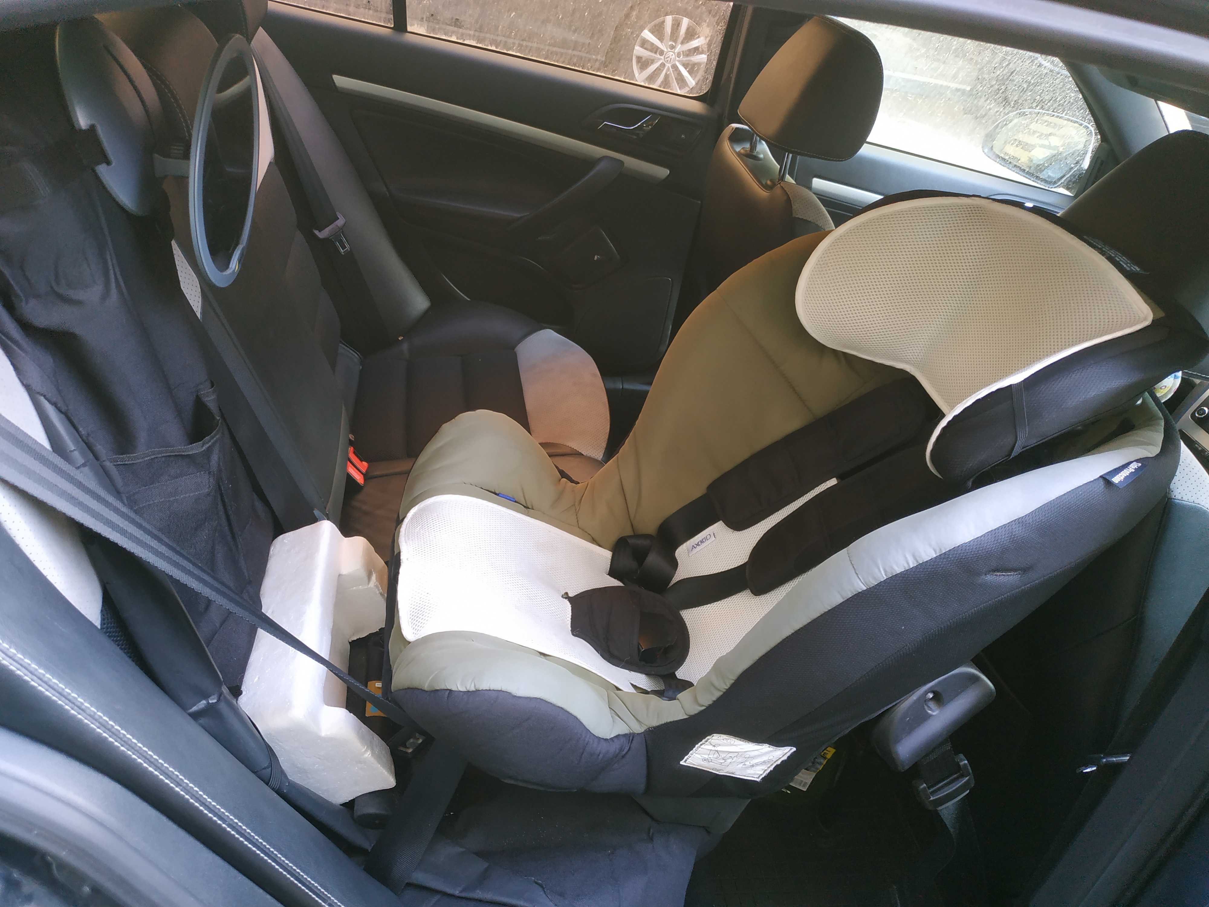 Scaun auto rearfacing Axkid Minikid+husa,pana,protectie,parasolar,inel