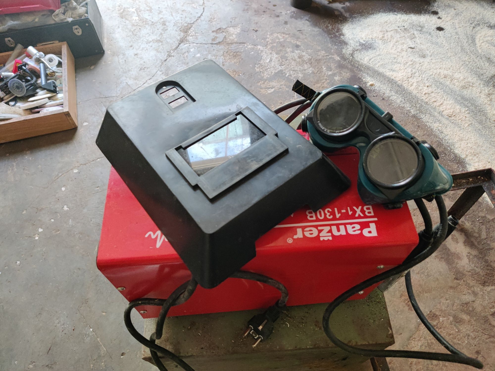 Aparat sudura bx1-130b