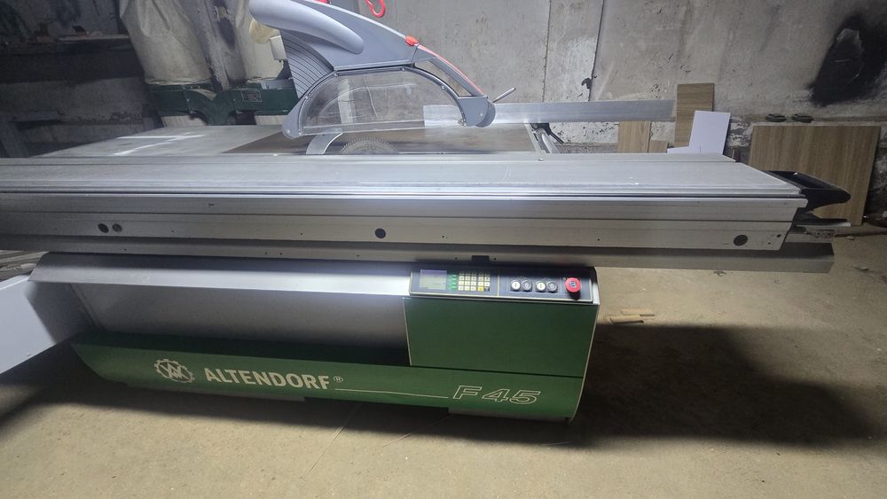 Алтендорф F45 двух пилка арра