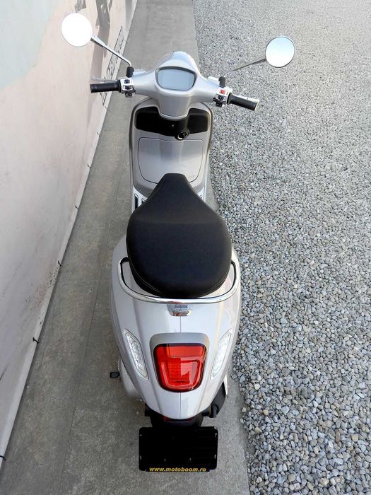 Promo Scuter Vespa Primavera 125 Tech 2024 | Rate | Leasing