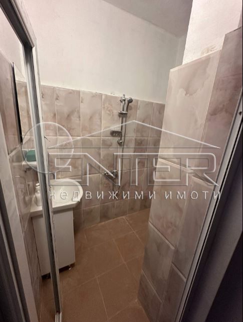 Продава се Тристаен апартамент в Варна, Цветен квартал - 80 кв.м за 1750 €/кв.м - Снимка #10