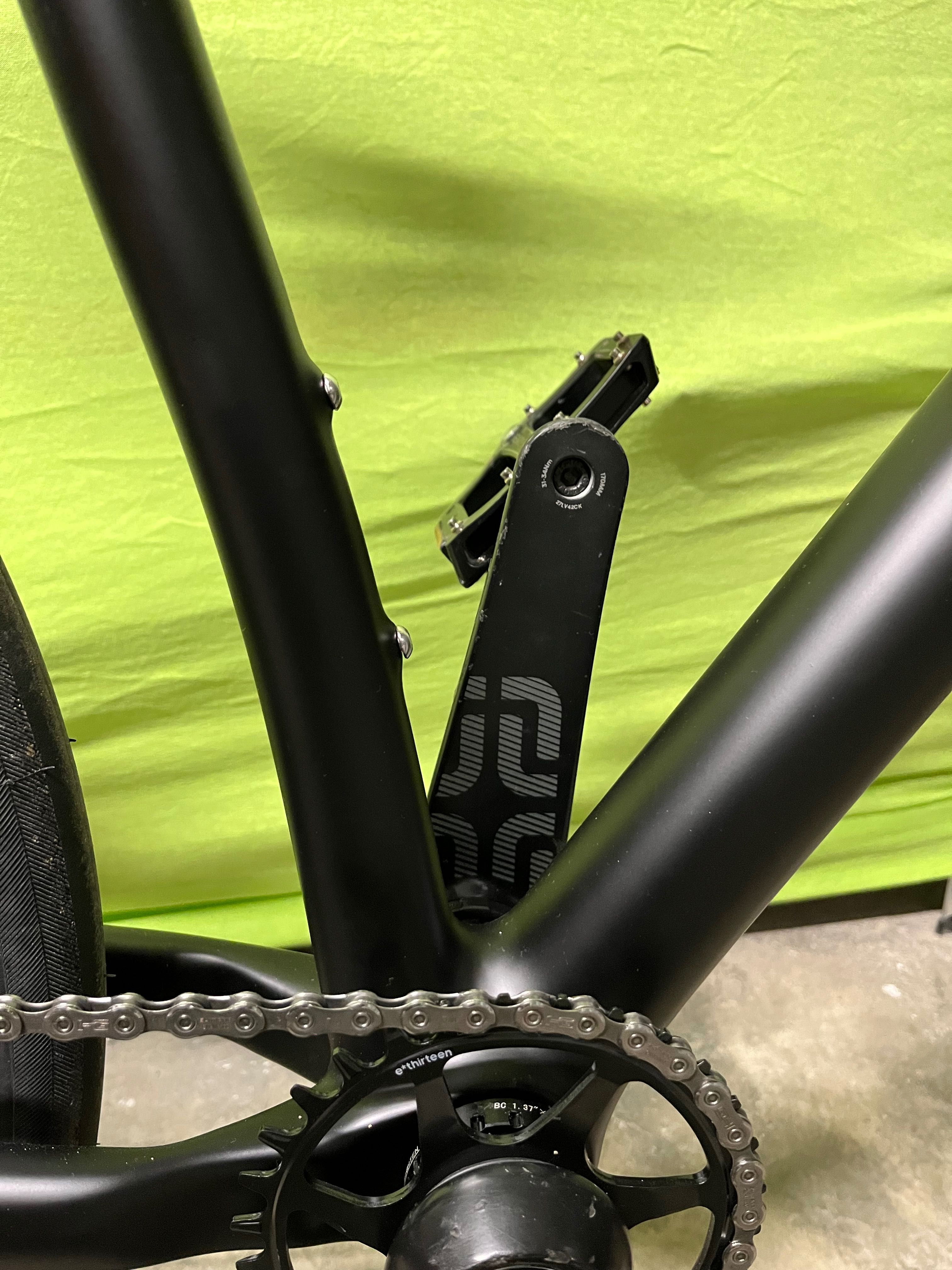 Ултра лек карбонов MTB велосипед 8.5кг, Fox 32, DEORE XT монтаж