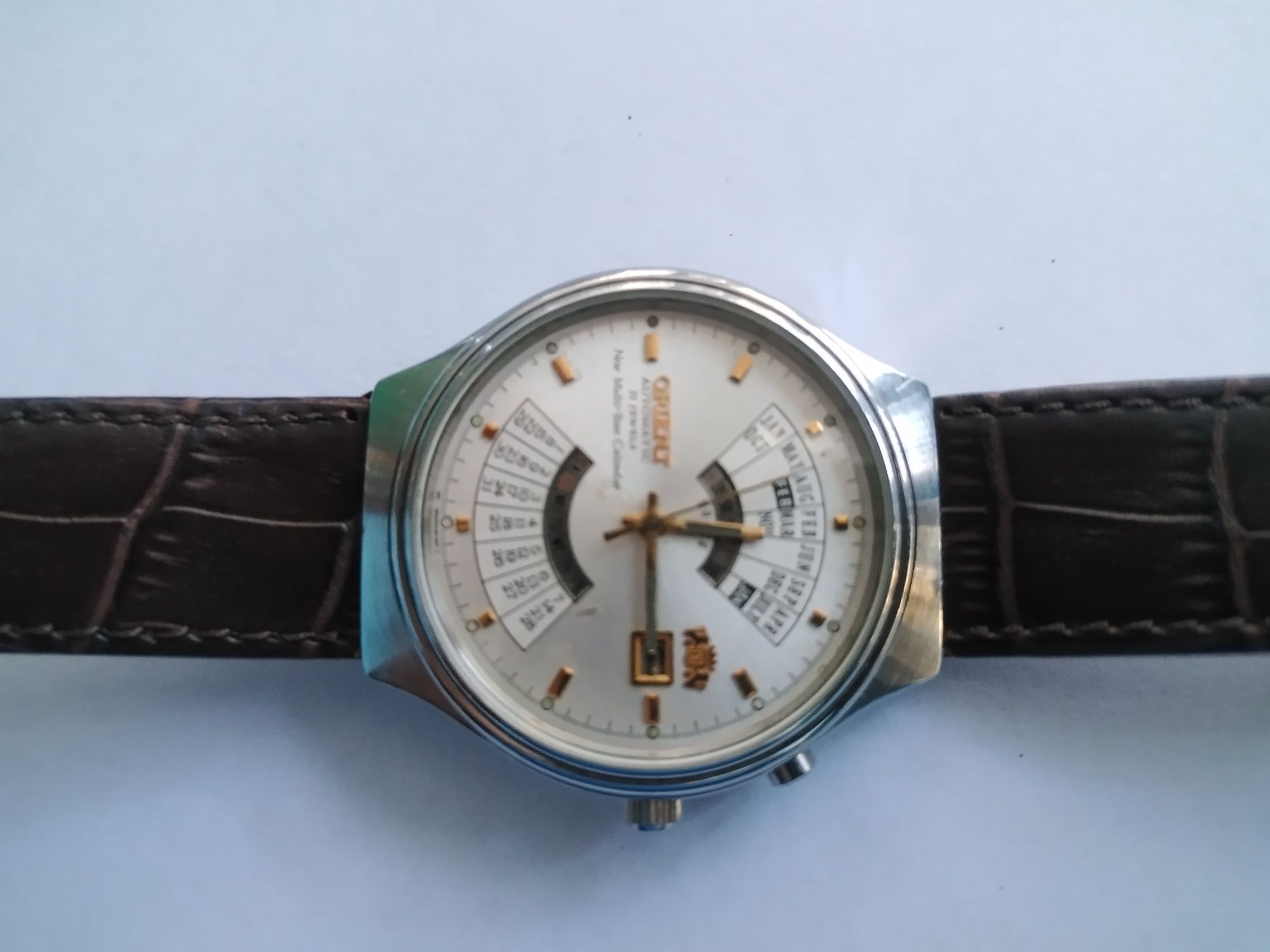 Часовник Orient automatic