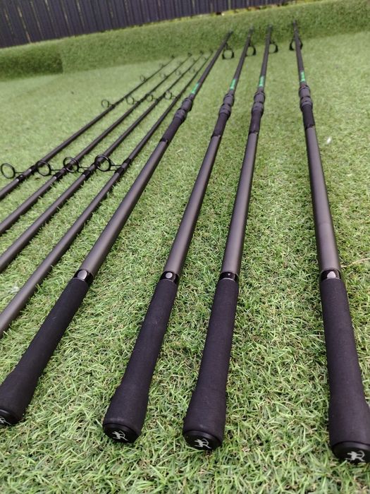 SET 4 Lansete ROBINHAN Super Point 3.9m, 3.75Ibs 2 segmente

Produs NO
