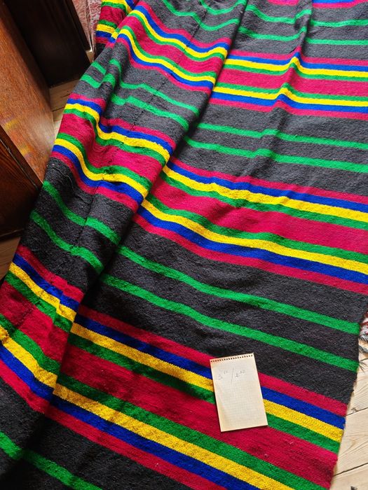 Вълнена автентична черга