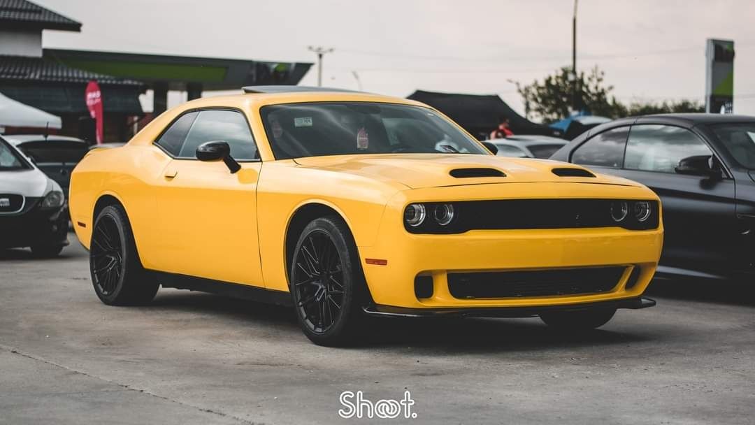 Dodge challenger