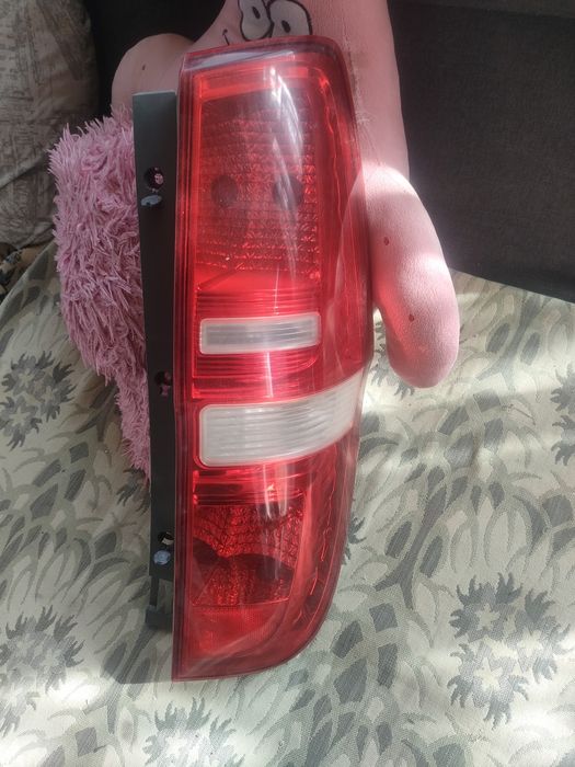 Продам задний фонарь Хундай Н1