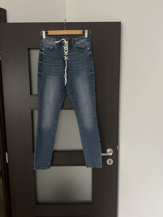 Blugi skinny Guess potriviti 34-36