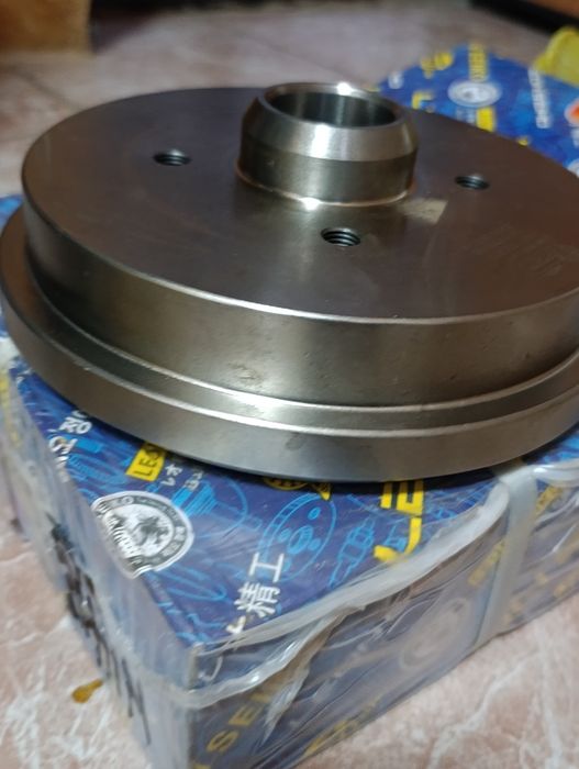 Продам тормозные барабаны