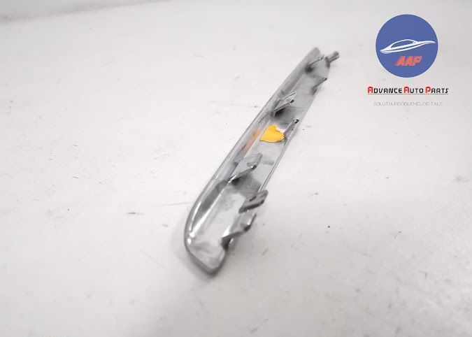 Ornament Cromat Crom Dreapta Grila Centrala Coupe Mercedes-Benz  S-Cla