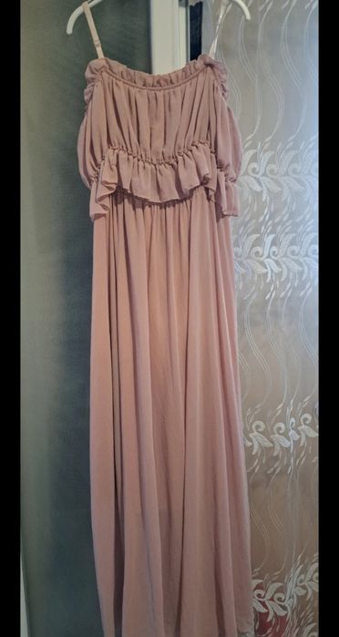 Rochie  lunga purtata cateva ore