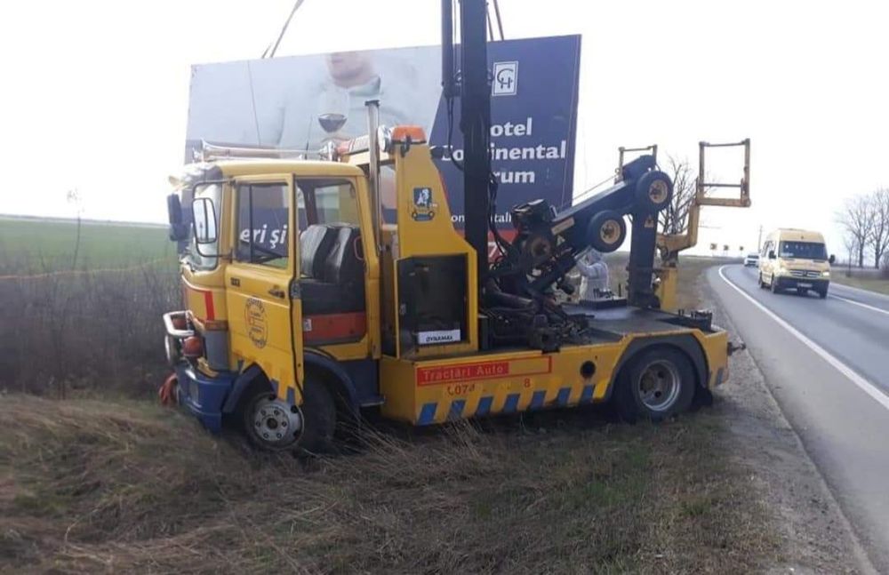Vand autospeciala tractari