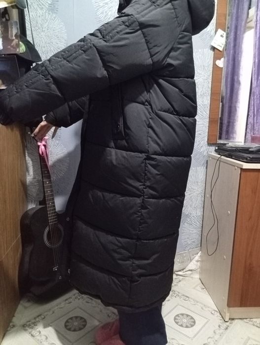 продам зимнюю куртку