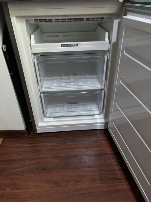 Vand frigider sau schimb cu uscator rufe