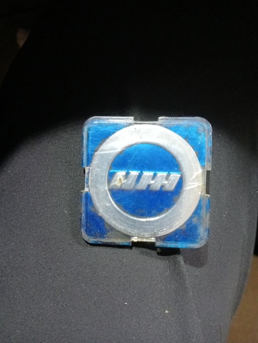 Продам эмблему от автомобиля