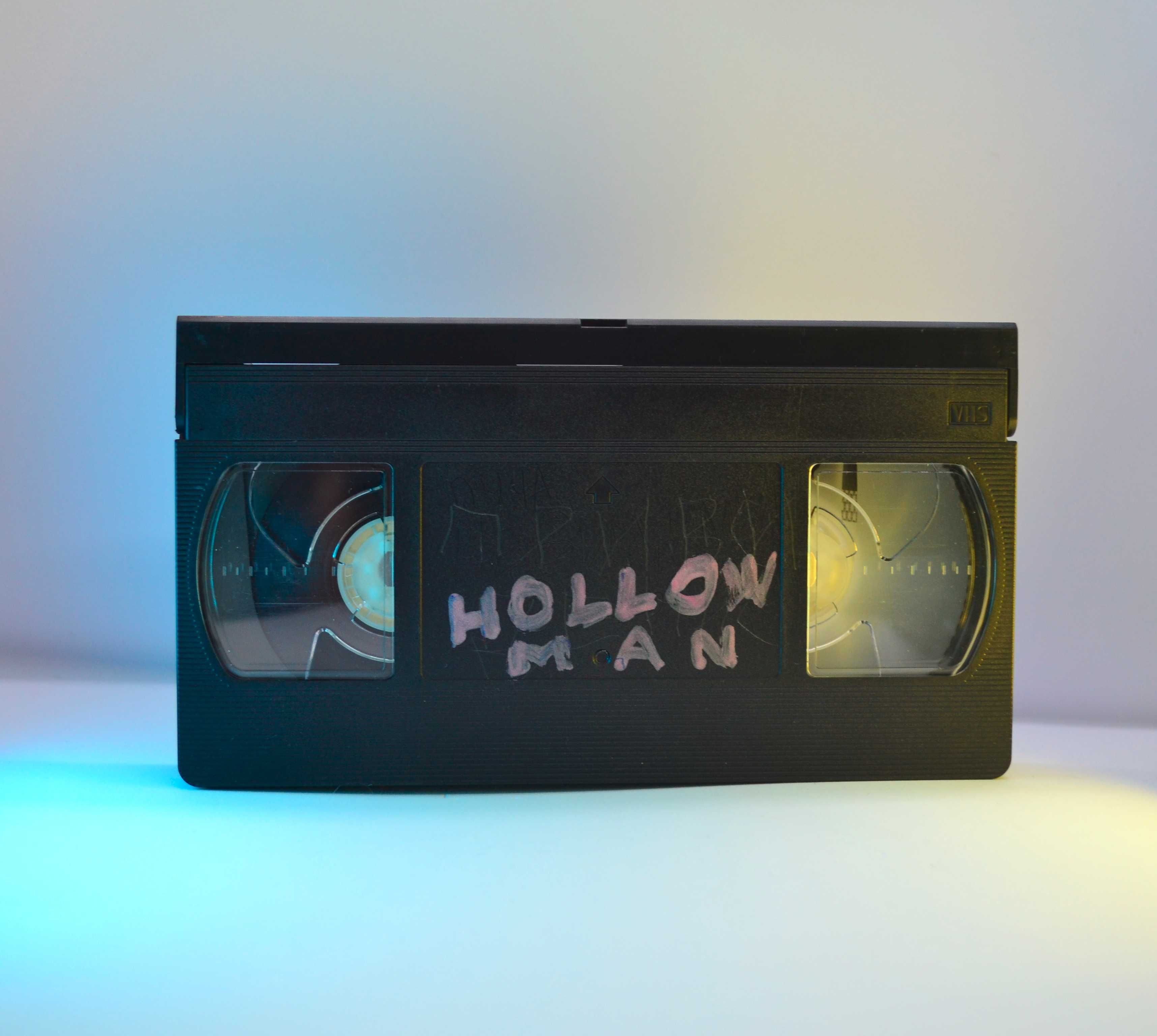 Невидимка (VHS касета)