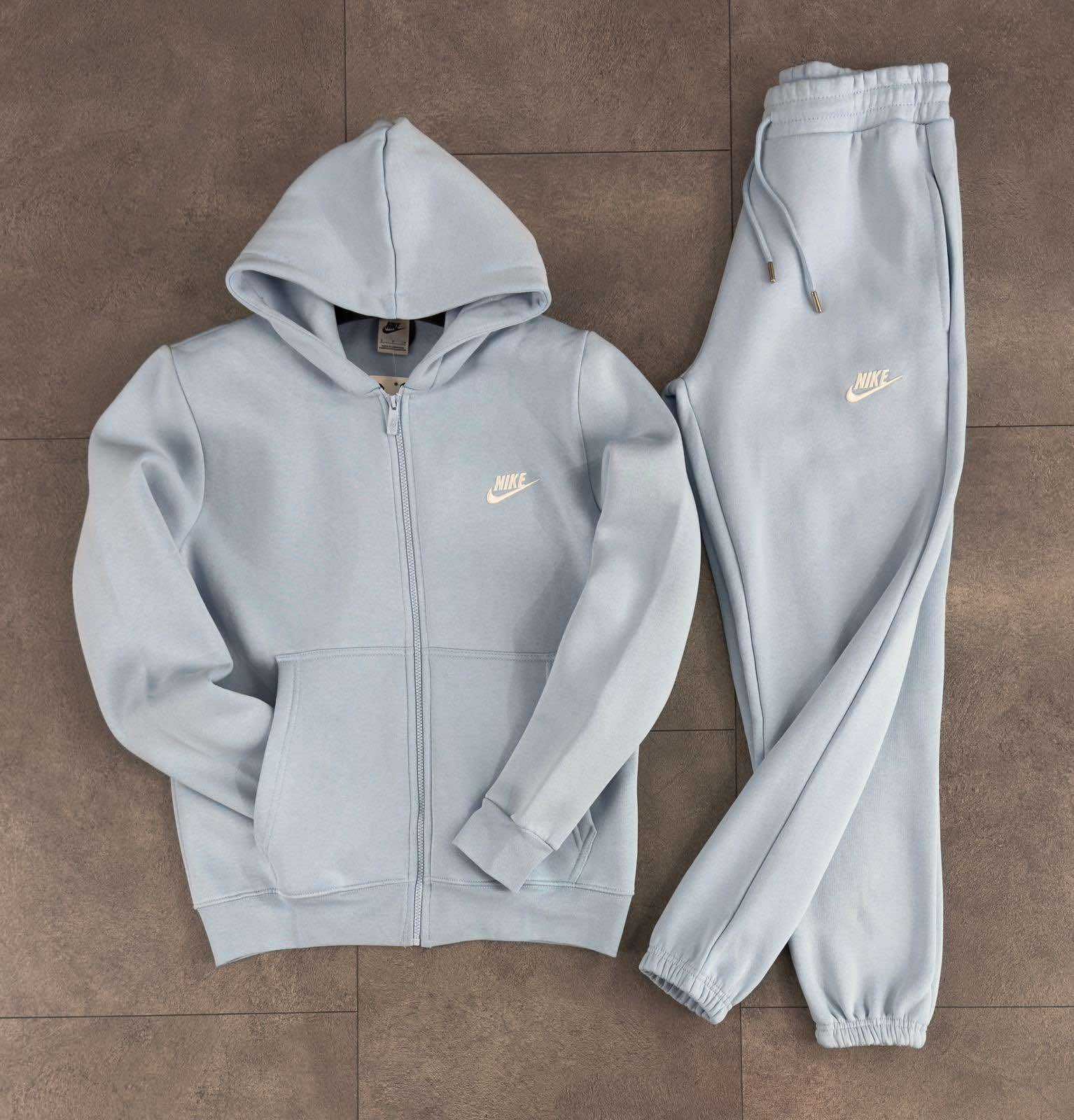 Мъжки Екипи Nike Tech (Висок Клас)