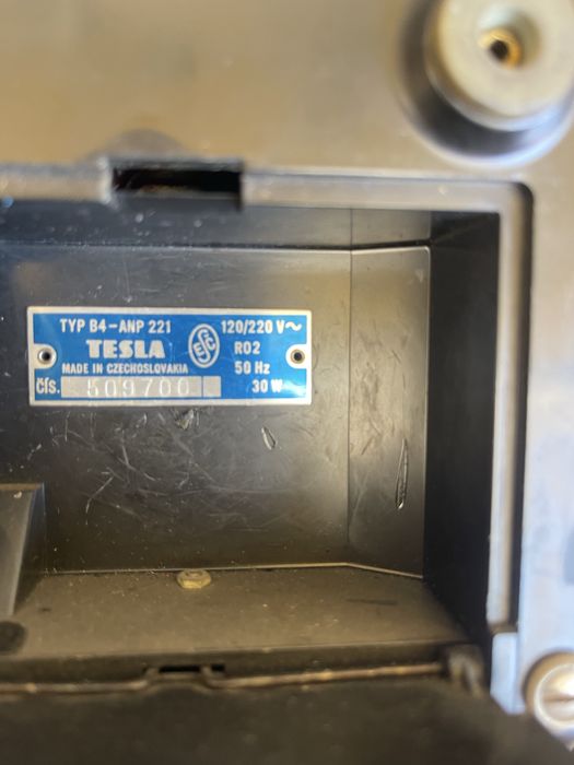 Vind magnetofon Tesla