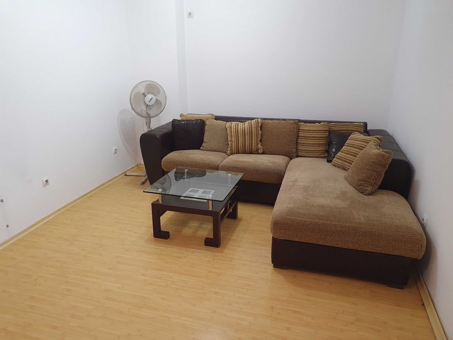 Продава се Двустаен апартамент в Казанлък - 65 кв.м за 1295 €/кв.м - Снимка #2