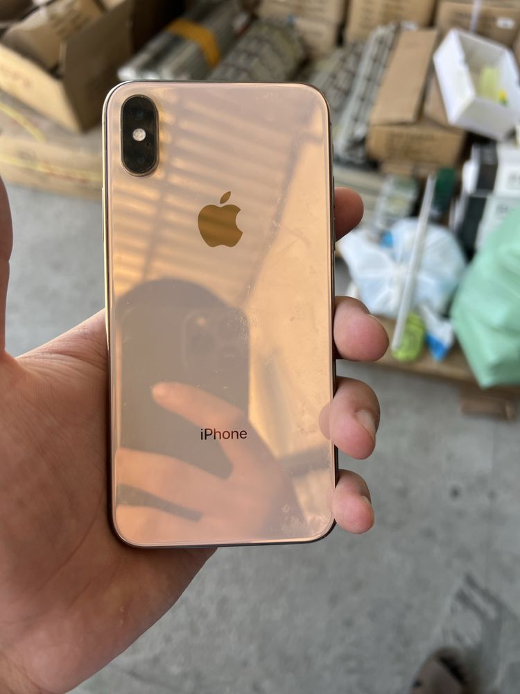 Iphone xs gold 256