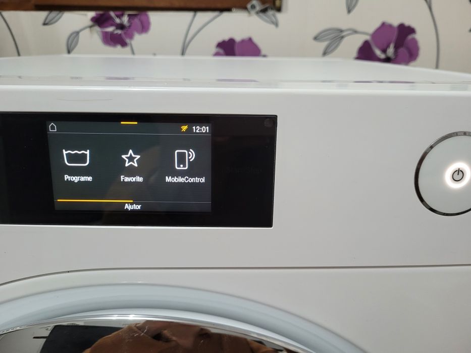 Vând mașină de spălat Miele