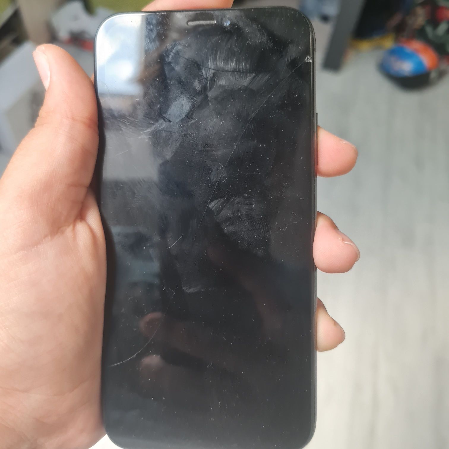 Iphone xs във добро състояние