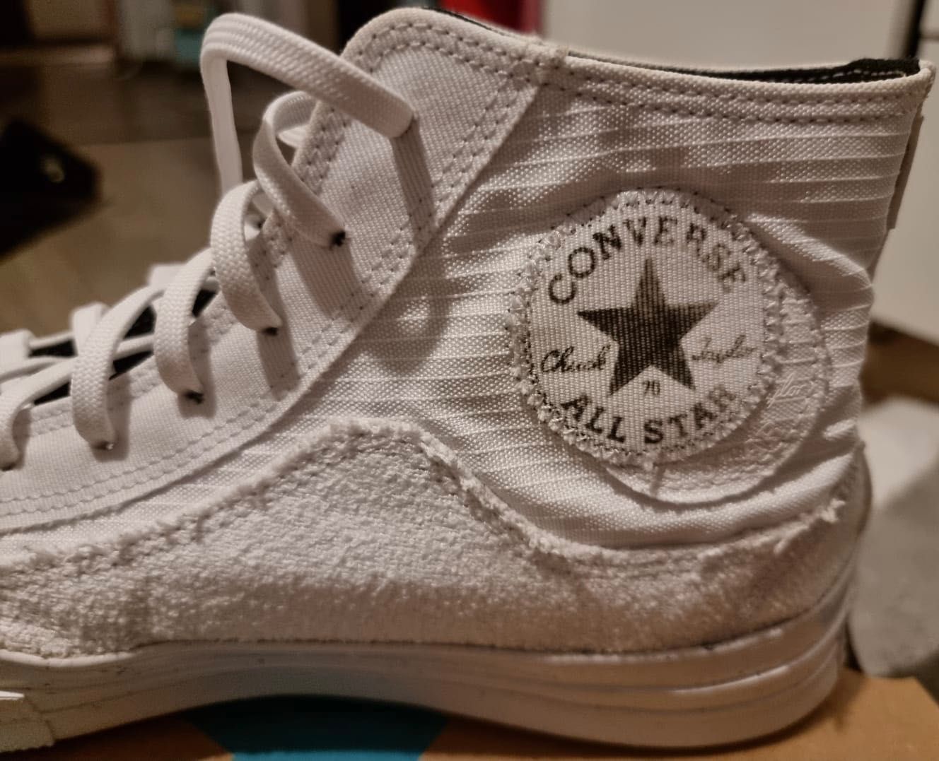 Converse albi mărimea 44